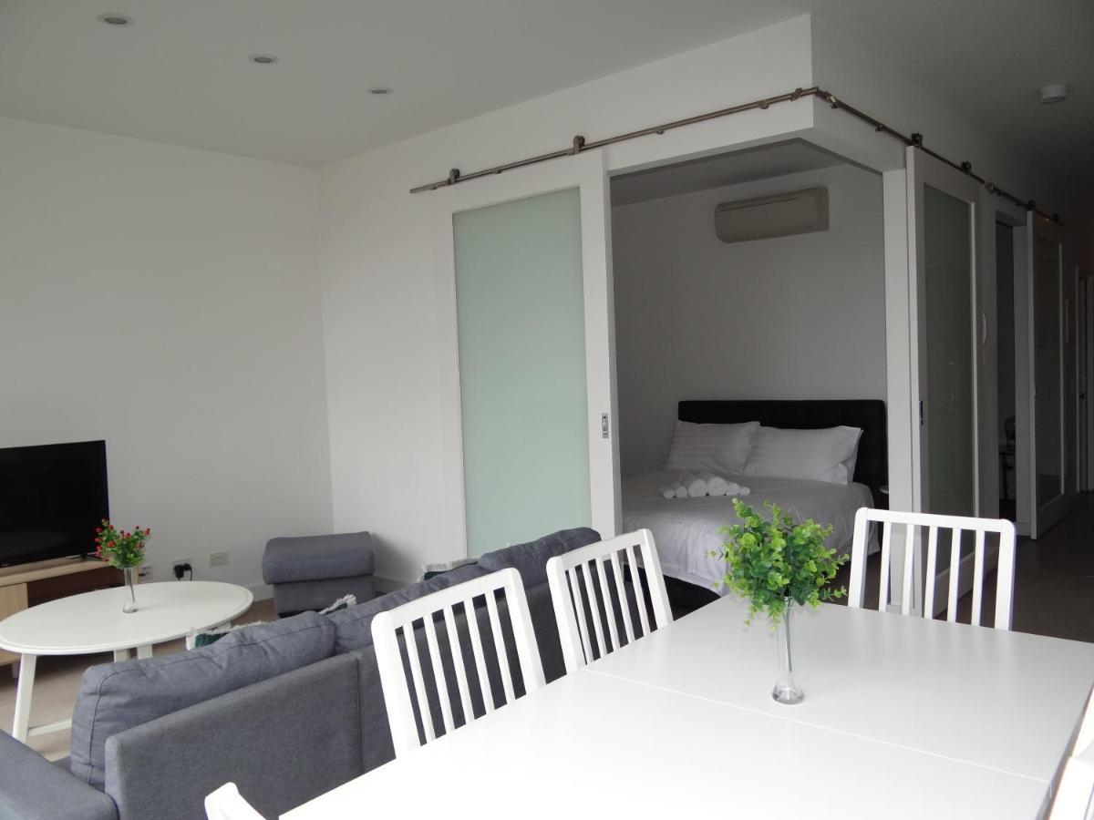 Amazing Accommodations: Vogue Мелбърн Екстериор снимка